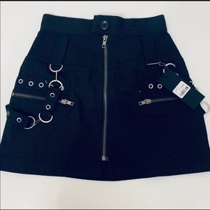 LF black skirt